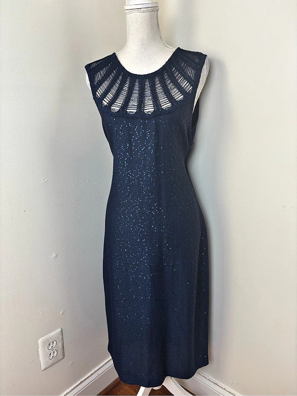 St. John Sleeveless Sapphire Blue Sequin Evening Cocktail Dress Size 16